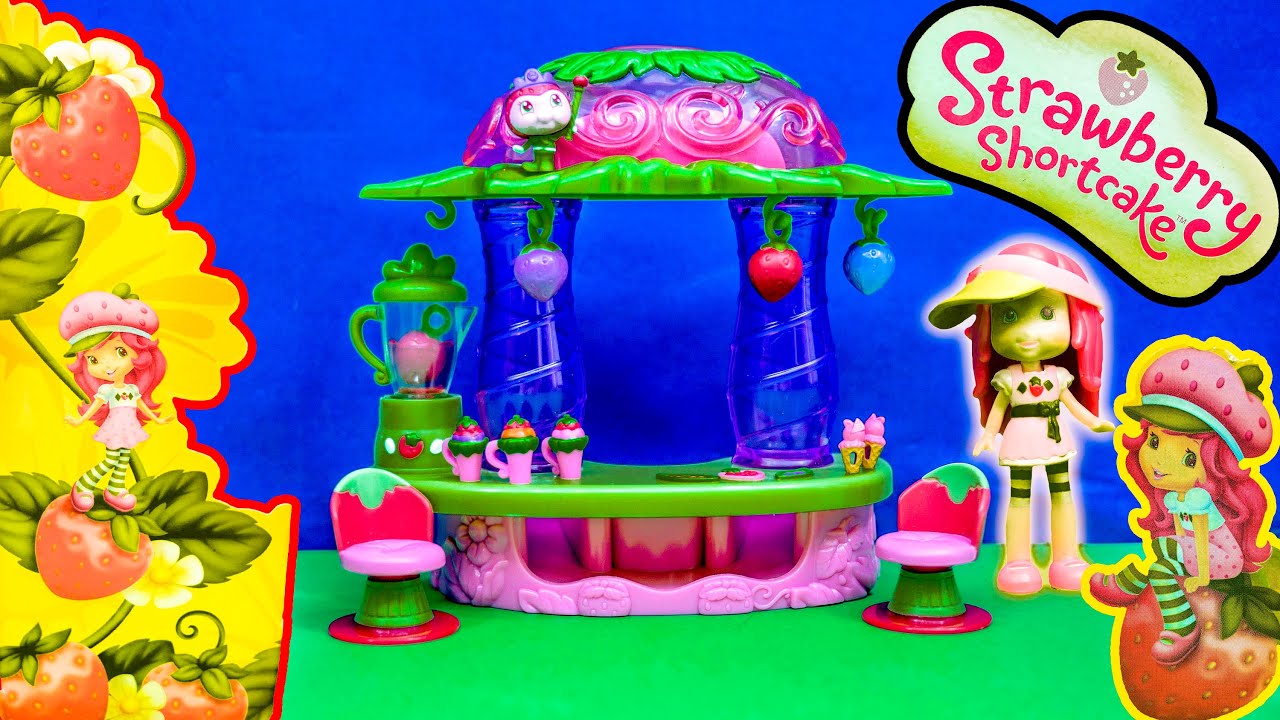 Strawberry Shortcake Smoothy Maker a Toy Unboxing