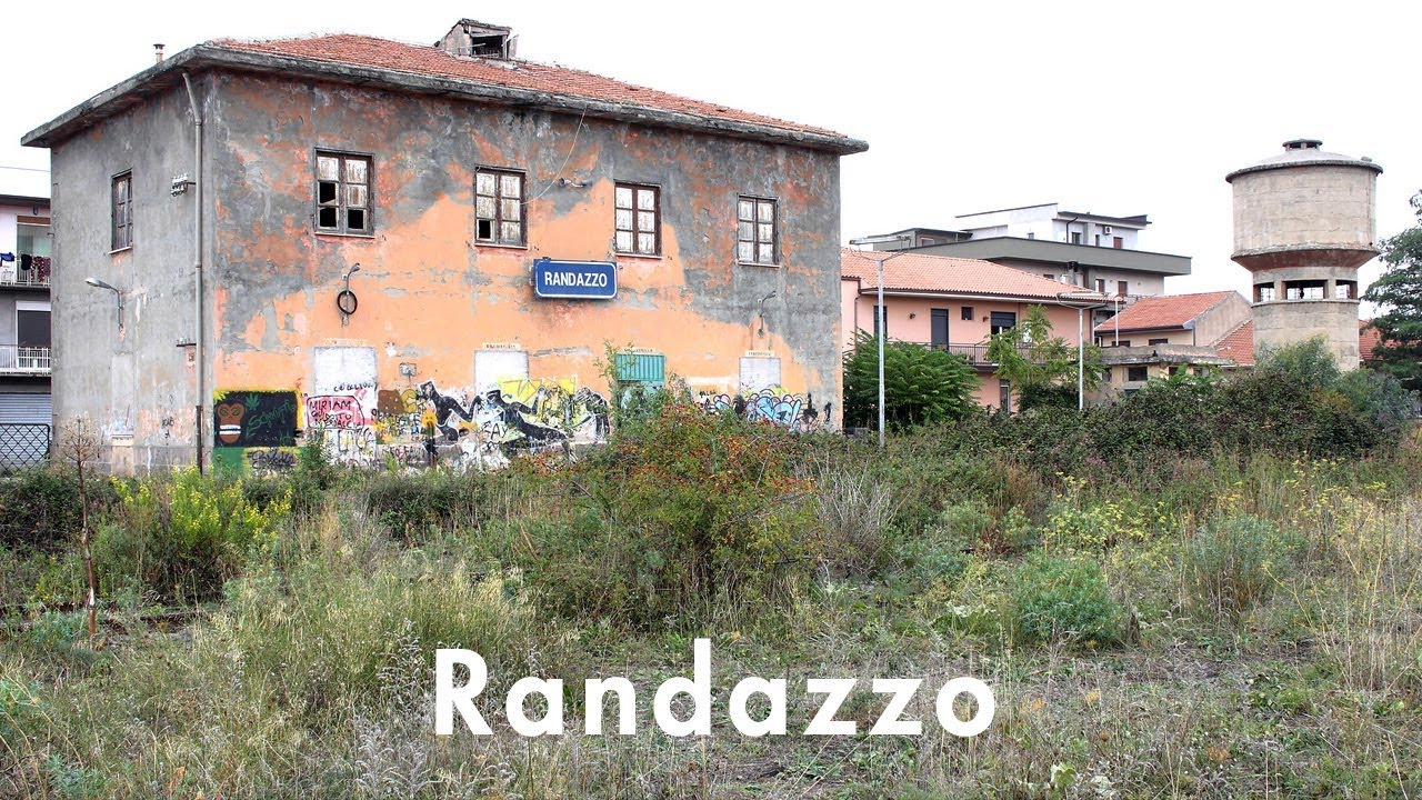 Stazione FS di Randazzo, da luogo abbandonato a parco urbano