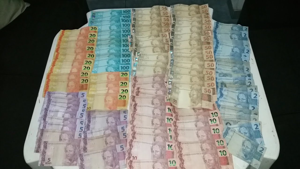 Levamos um susto ao abrir o cofre do meu cunhado,tinha muito dinheiro dentro,Veja 😱😱😱