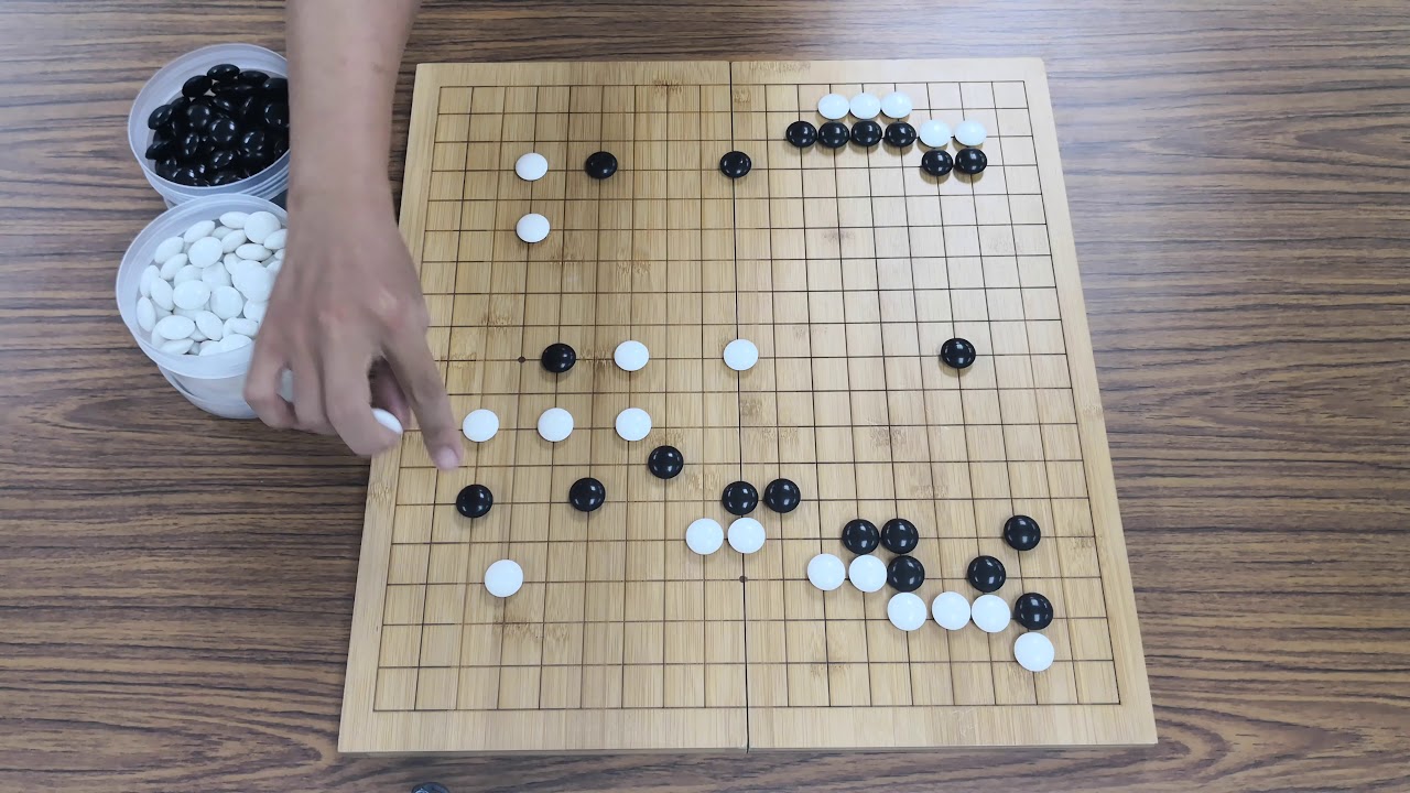 圍棋實戰接近戰4-懲罰無理手之布局領先(28手限制三連星)