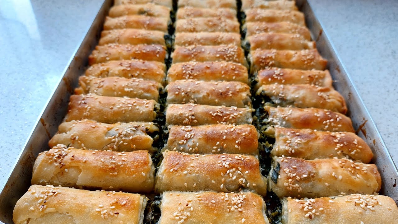 ❗ÖYLE BİR YÖNTEMLE YAPTIM Kİ❗OKLAVA YOK MERDANE YOK❗ÇITIR ÇITIR ÇOK PRATİK ISPANAKLI BÖREK TARİFİ🥐🌱