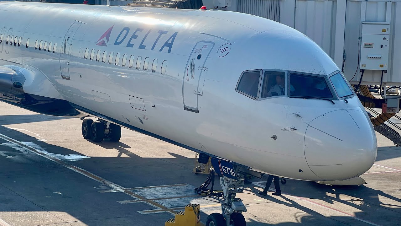4K | Full Flight (ATL-MSY) | Delta Air Lines Boeing 757-200 (N6716C) Main Cabin