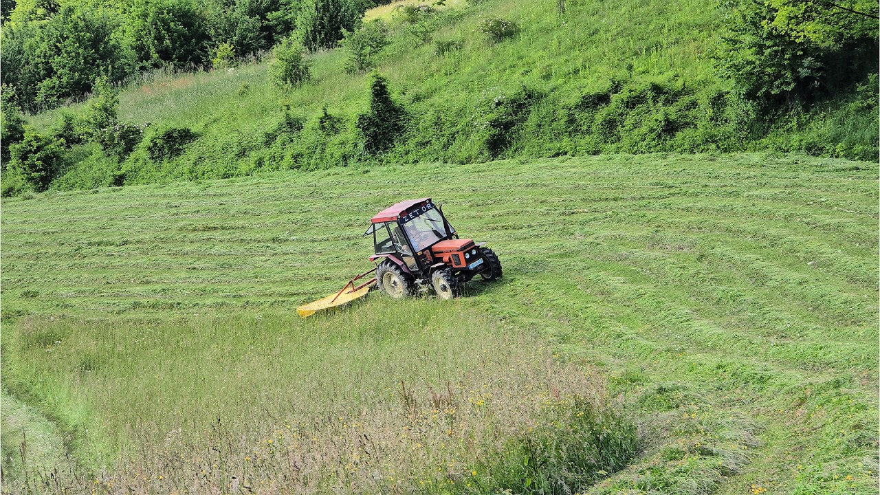 Zetor 5245 & 6245 - Košenje trave i baliranje sijena 2025