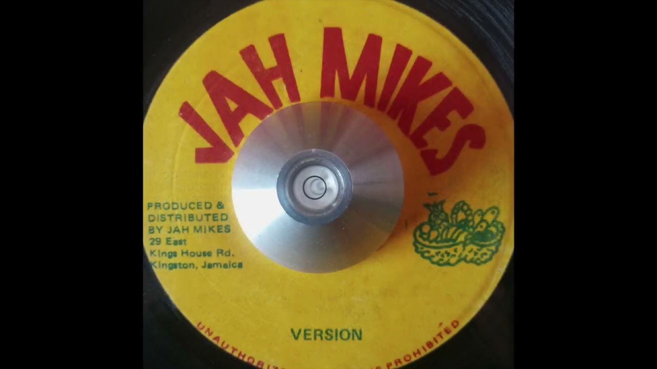 Jah Mikes - Down In The Bottom Of The Well & Version (Jah Mikes) 197?