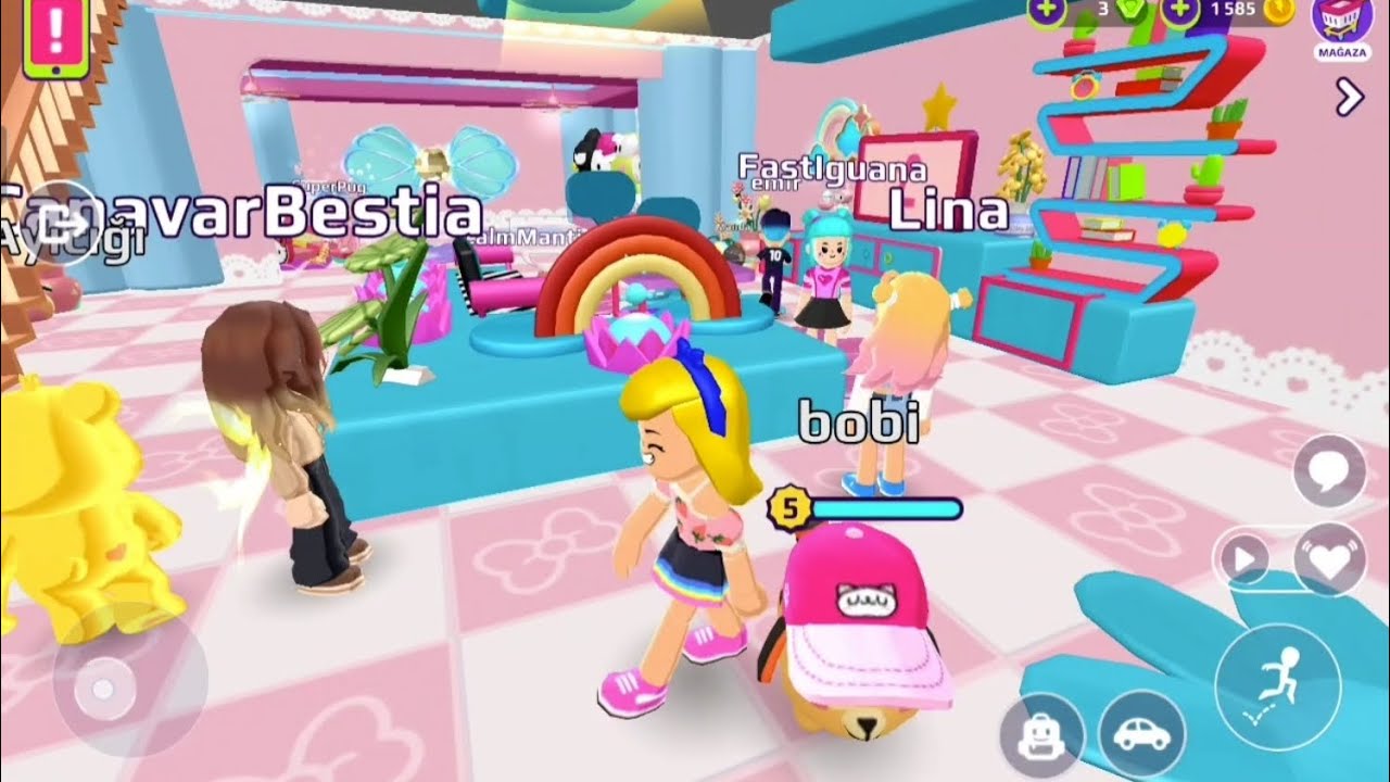 PKXD OYUNUNDA BOBİ İLE BİRLİKTE MAHALLEDE TAKILIYORUZ 