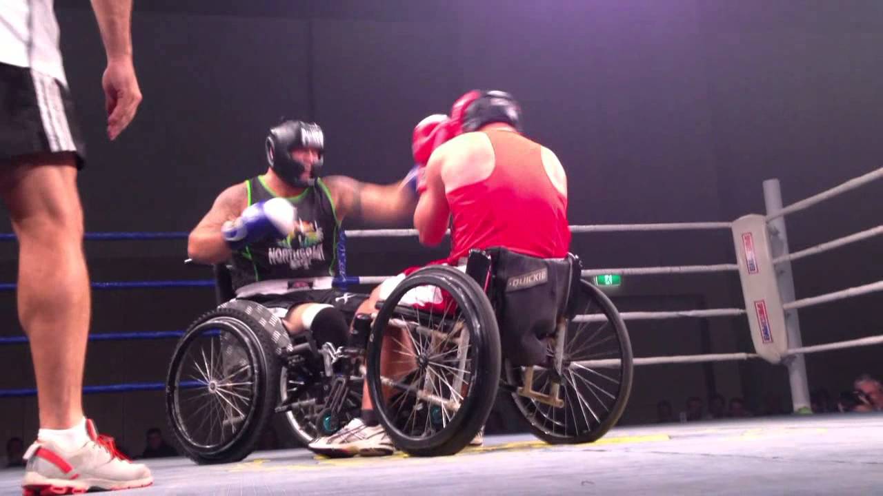 Davin Bretherton VS Tommy Lee