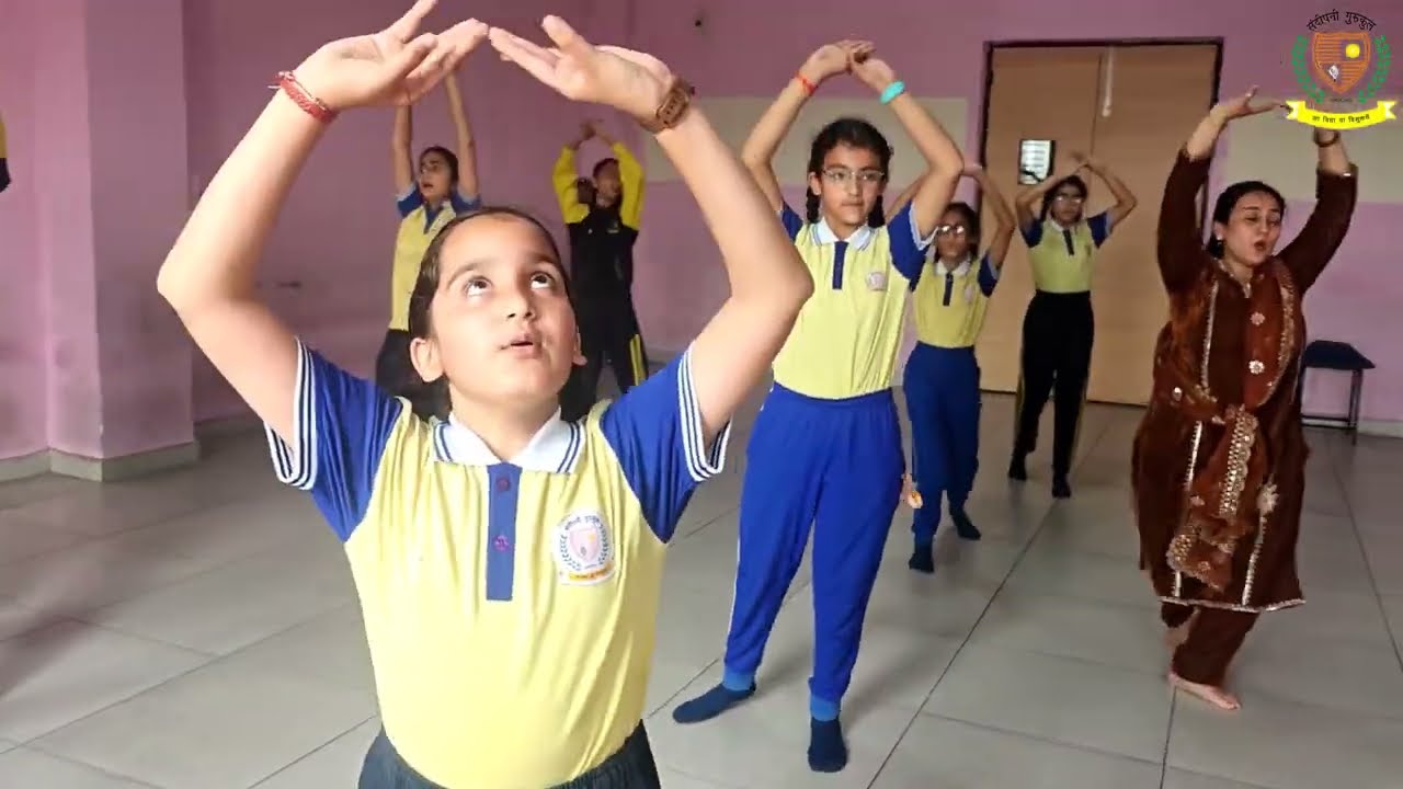 Devotional Dance Tribute to Goddess Durga | Aigiri Nandini | Sandeepni Gurukul Girls