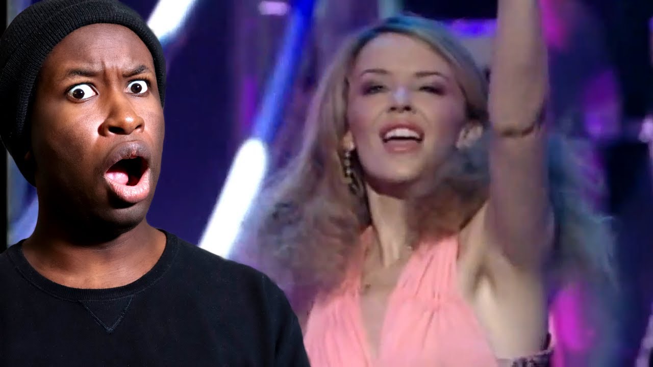 Kylie Minogue - Royal Variety Medley (2002) | REACTION