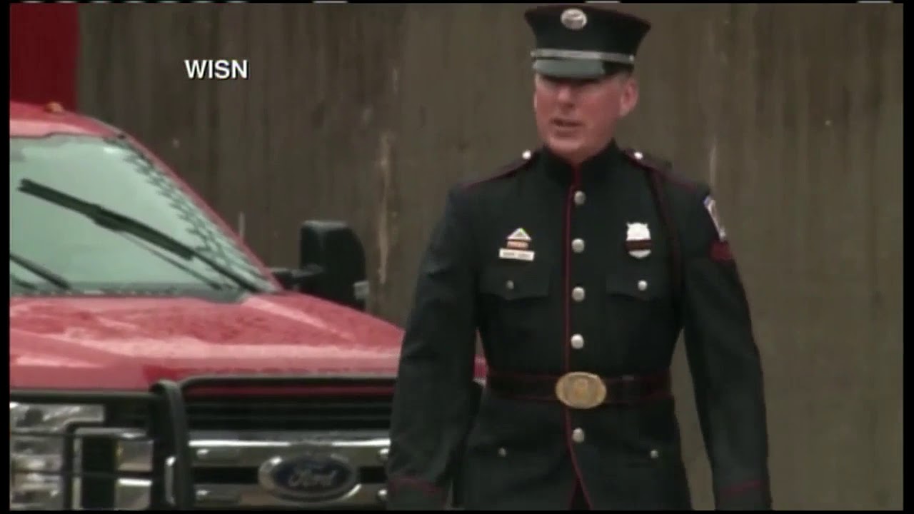Procession for fallen firefighter