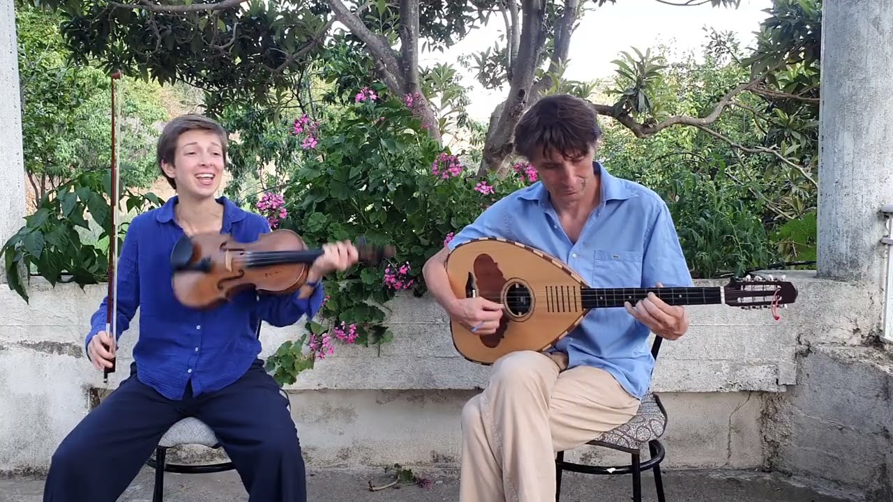 Melissa (L'abeille) Η Μέλισσα - Duo Syrtari