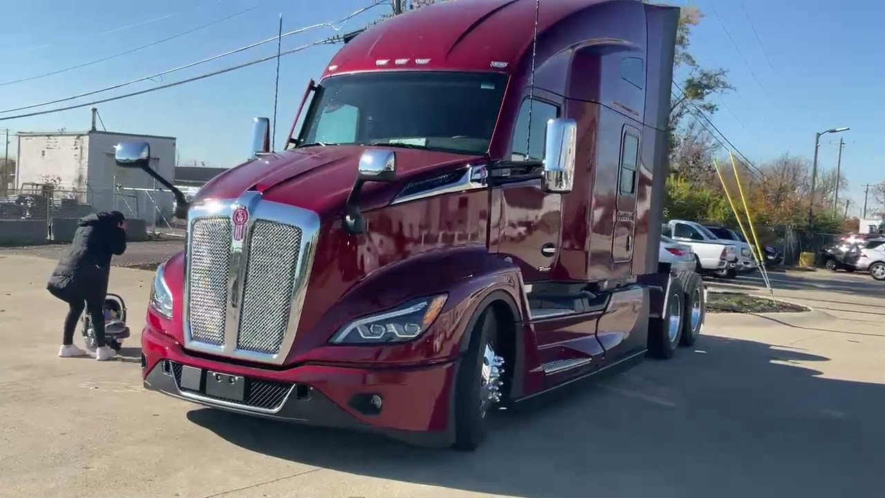 2022 KENWORTH T680 For Sale