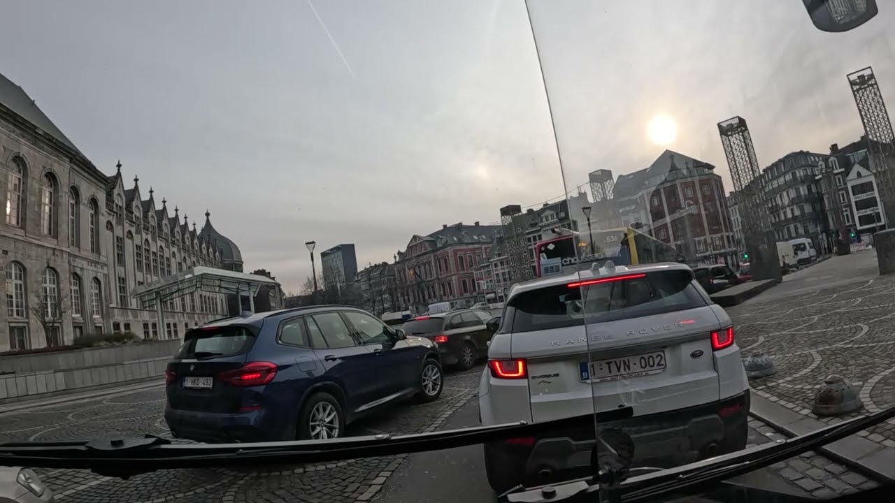Ligne 11 : Rocourt Arsenal - Cora- Liège Ste-Walburge - St-Lambert - Outremeuse - Bressoux - Droixhe