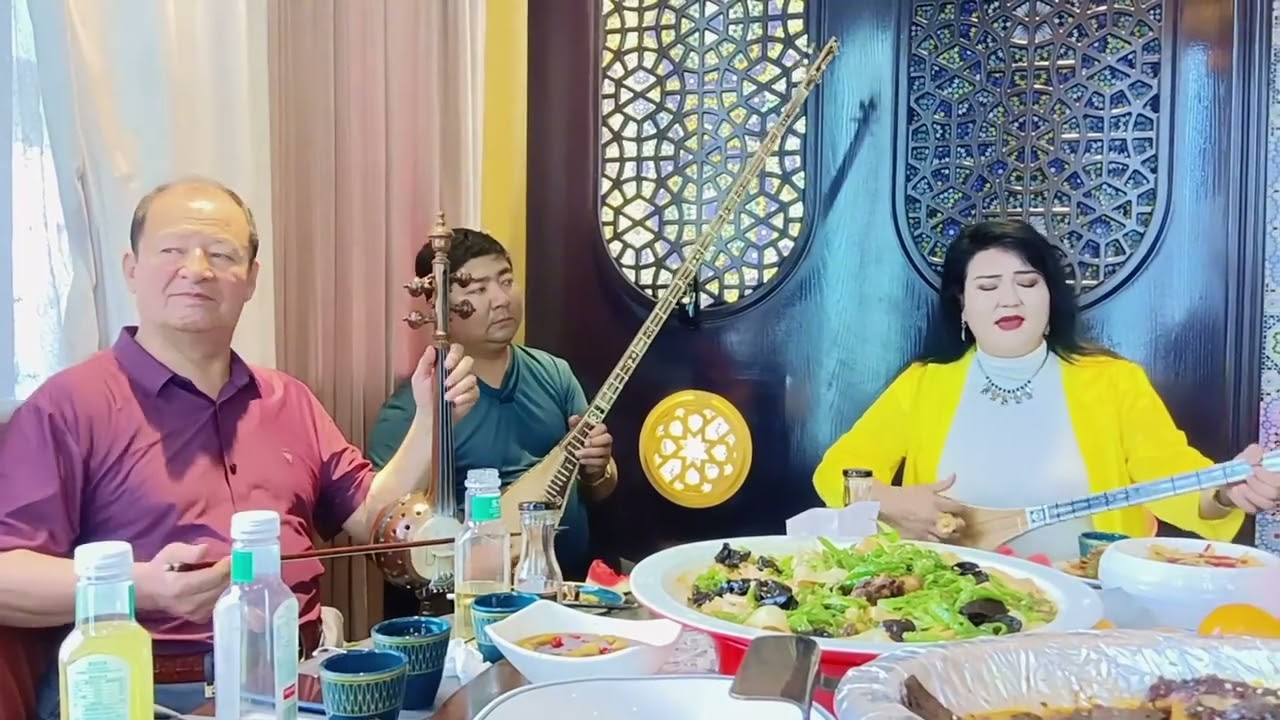 Ishchan Yigit, Köydüm Diding - Ili Uyghur Folk Songs