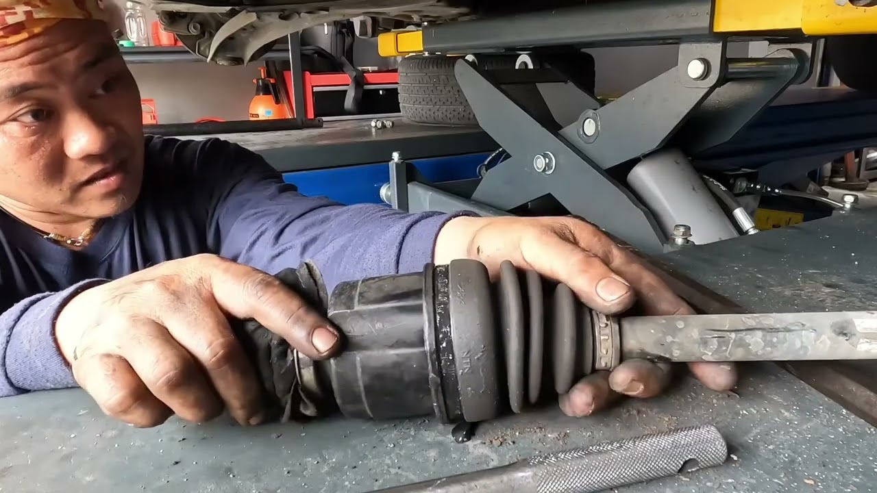 SUZUKI ERTEGA PINALITAN NG OUTER CV JOINT NA REPLACEMENT NAKAROON NA DAW NG VIBRATION SA TAKBO