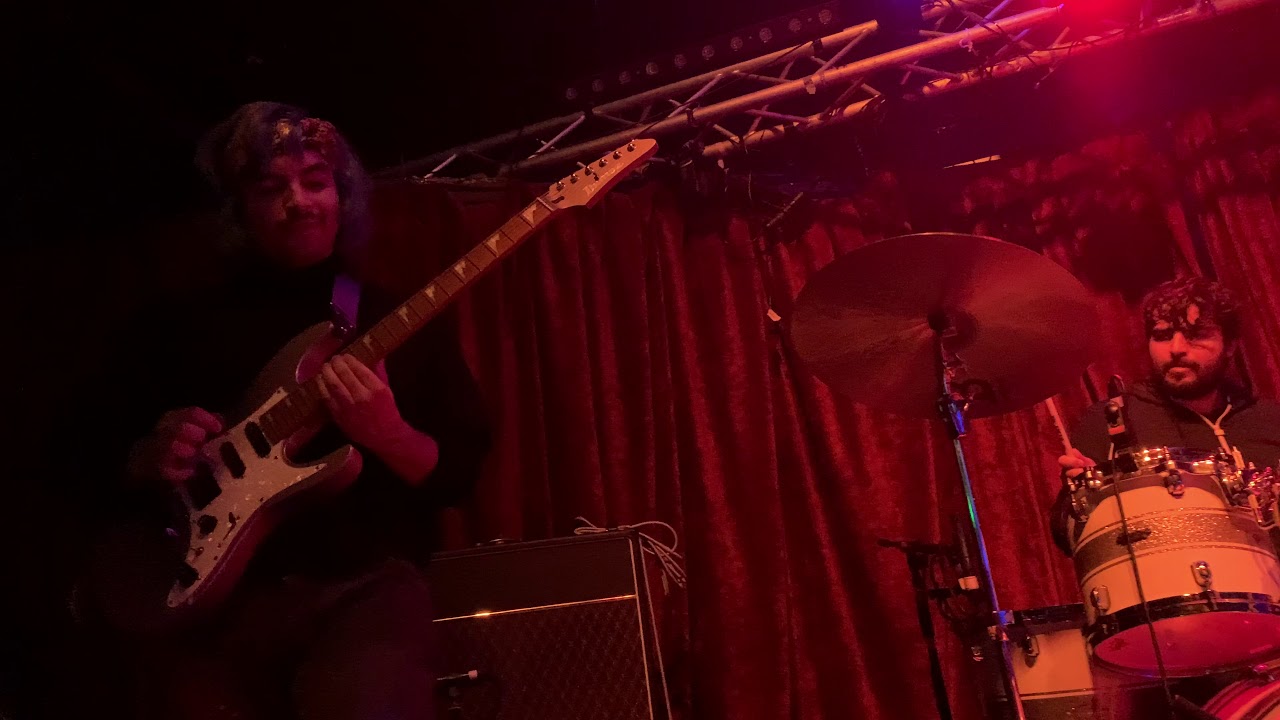 Sleepy Tea (Live) - CHON (4K)