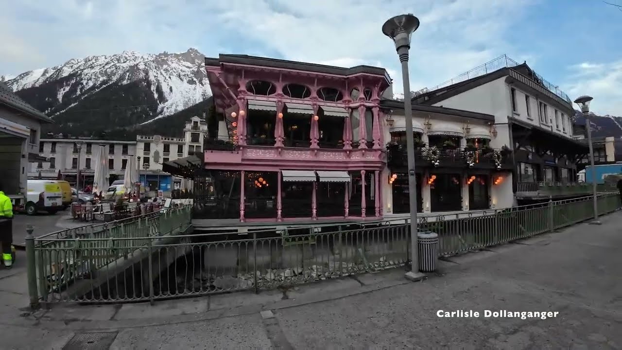 16 - WALKING TOUR VIDEO - CHAMONIX, FRENCH ALPS - FRANCE.