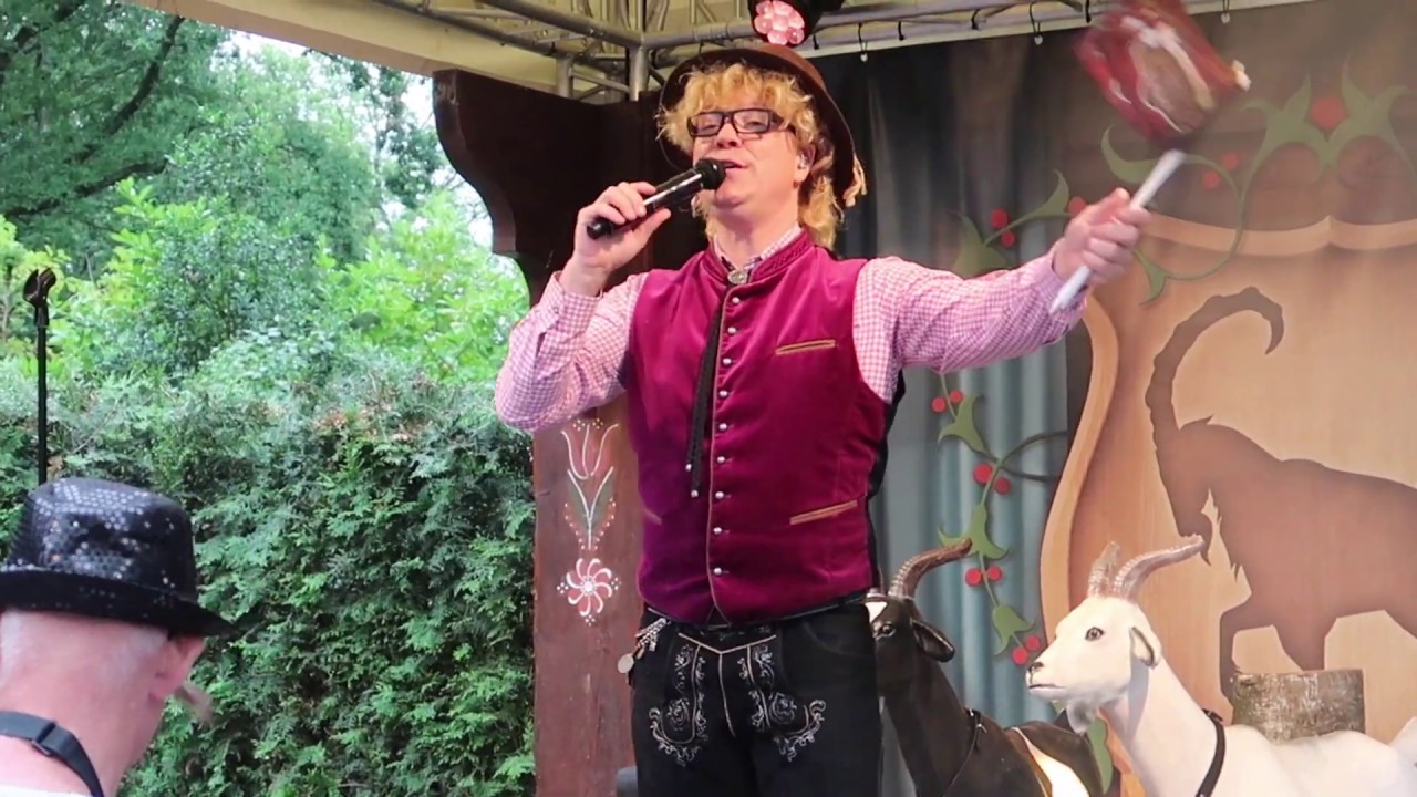 Jürgen Freilich - Jodeladie Bobslee 06-07-2019@Efteling NPF 2019