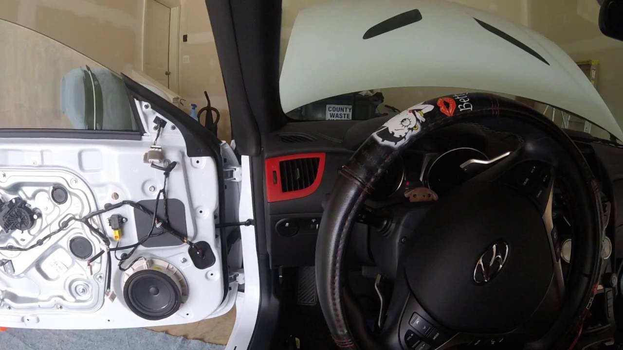 2014 Genesis coupe door panel and vent recoloring
