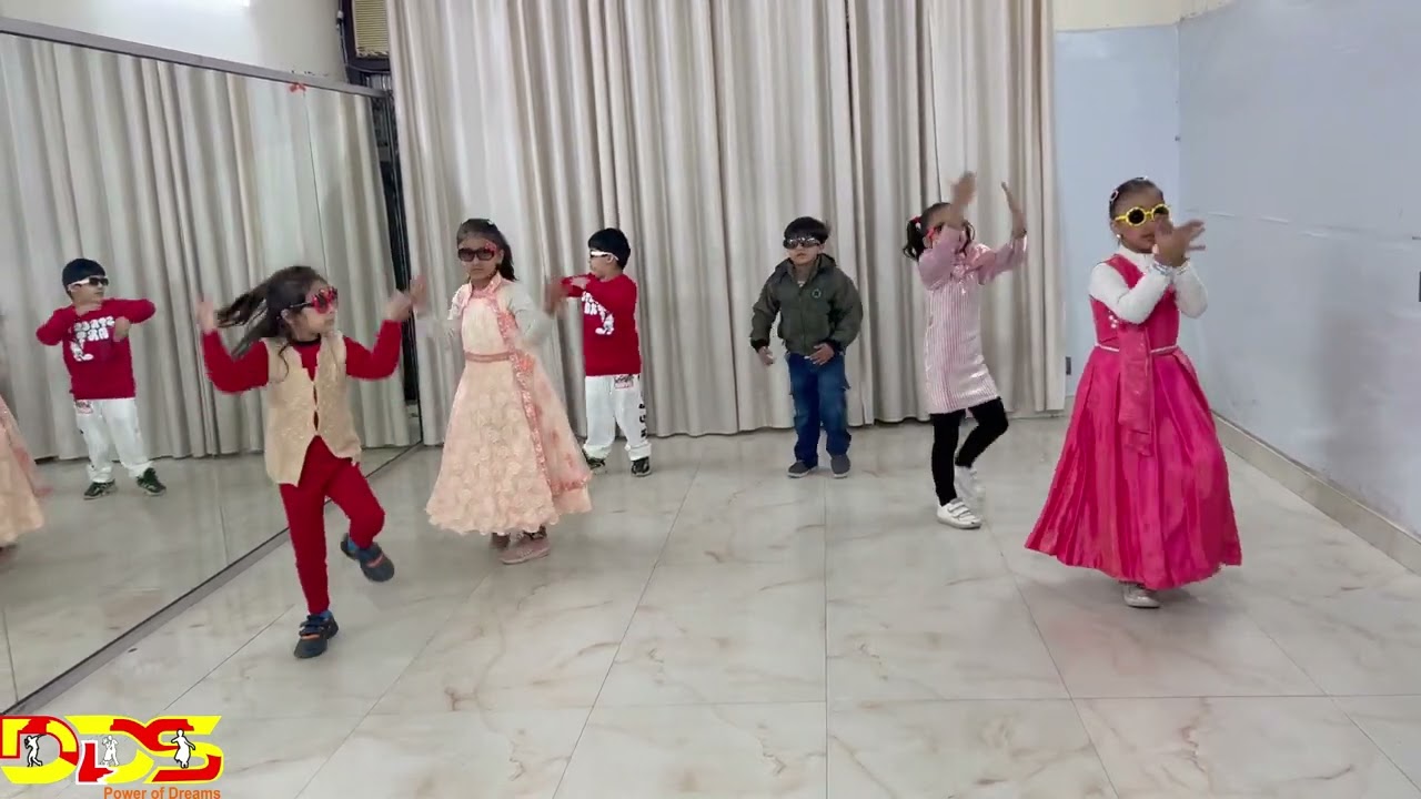 Dazzling Toddlers | kala chashma | Bollywood | Dance | Kids | Baar Baar Dekho | Badshah