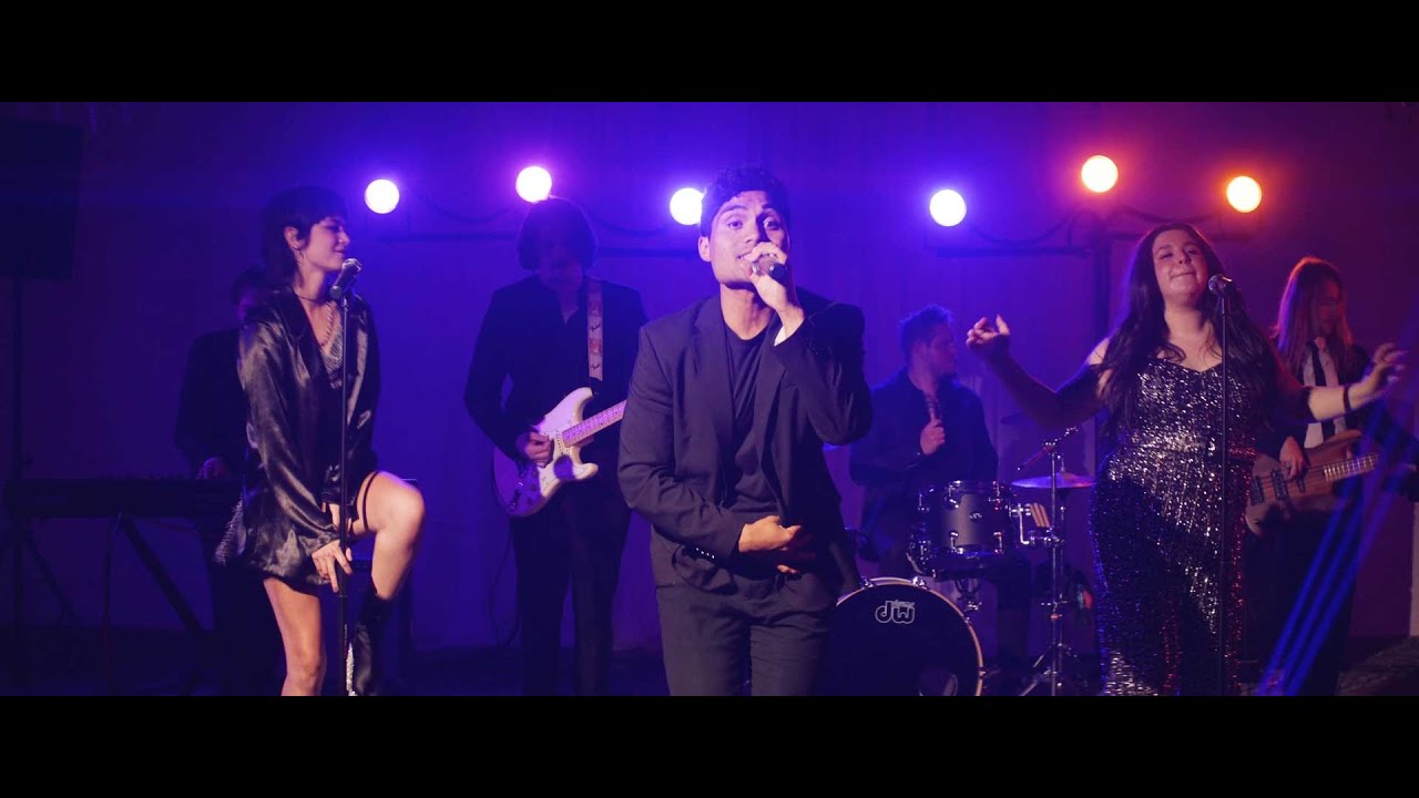 Sonic Chic Band: Because Life's Too Short for Dull Weddings & Parties!
