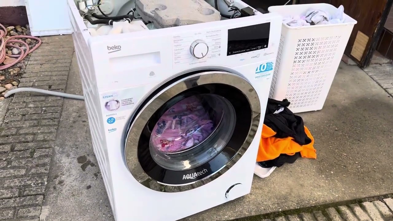 STRESS TEST - AQUATECH VS HOMEWHIZ VS DUOSPRAY VS SIWAMAT VS SENSOCARE - WET CLOTHES (JUMPING SPINS)