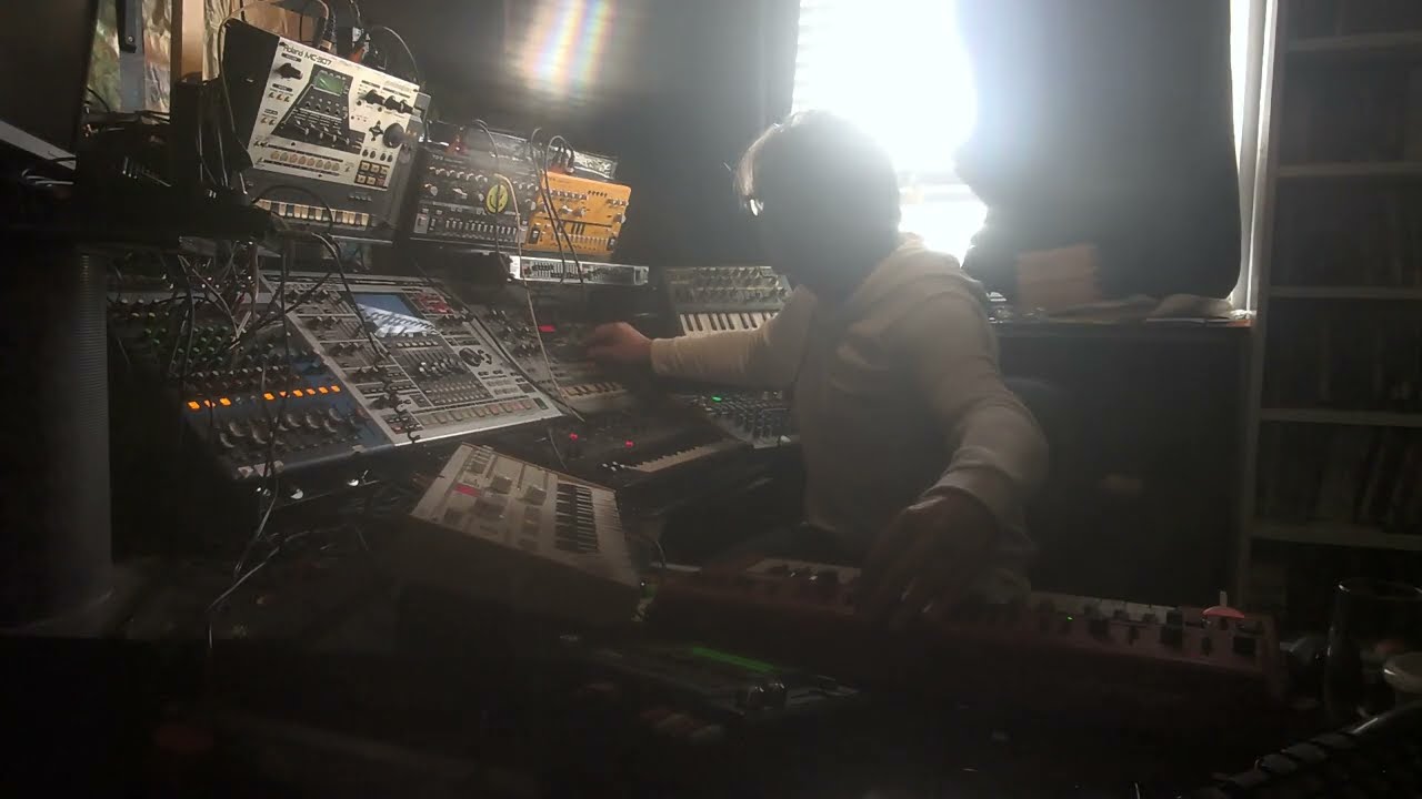 Old School DAWless Acid Techno House Jam