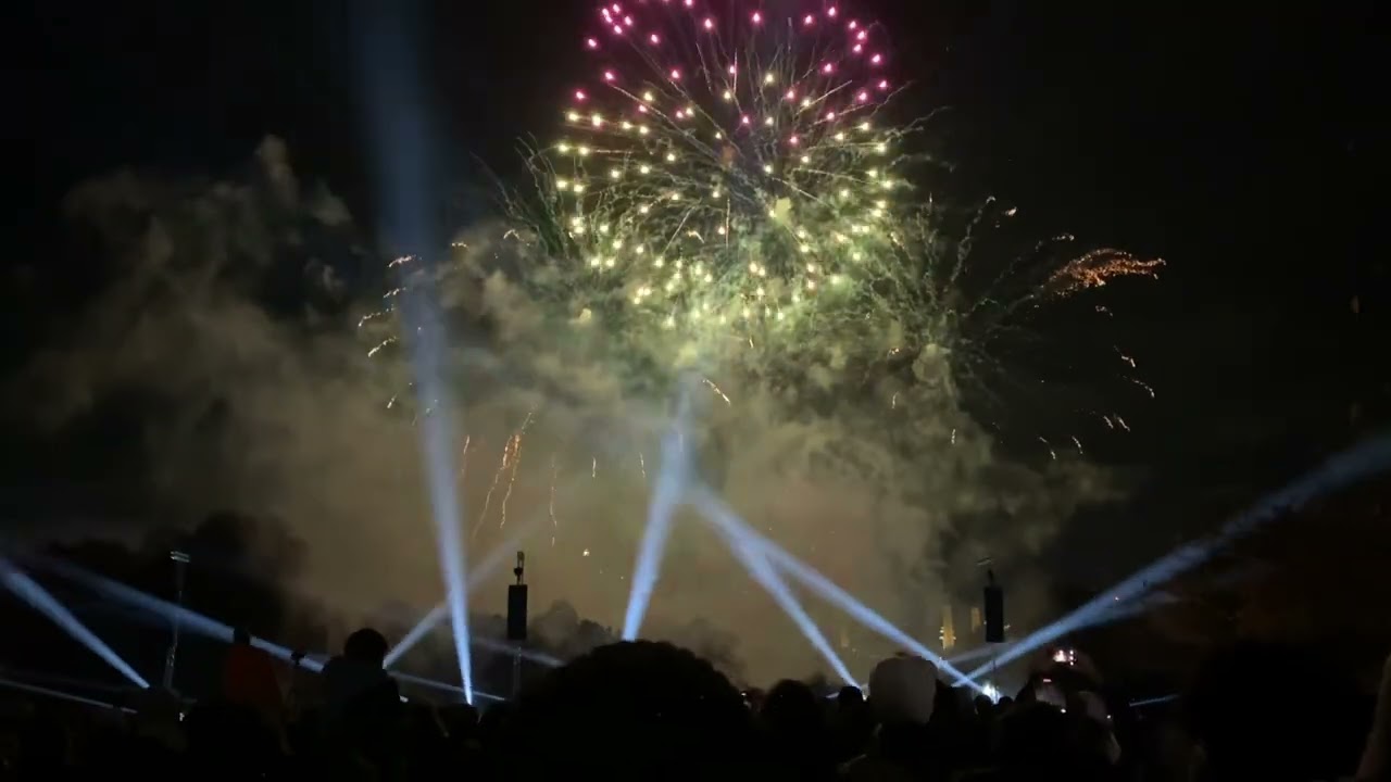 Battersea fireworks 2025 full