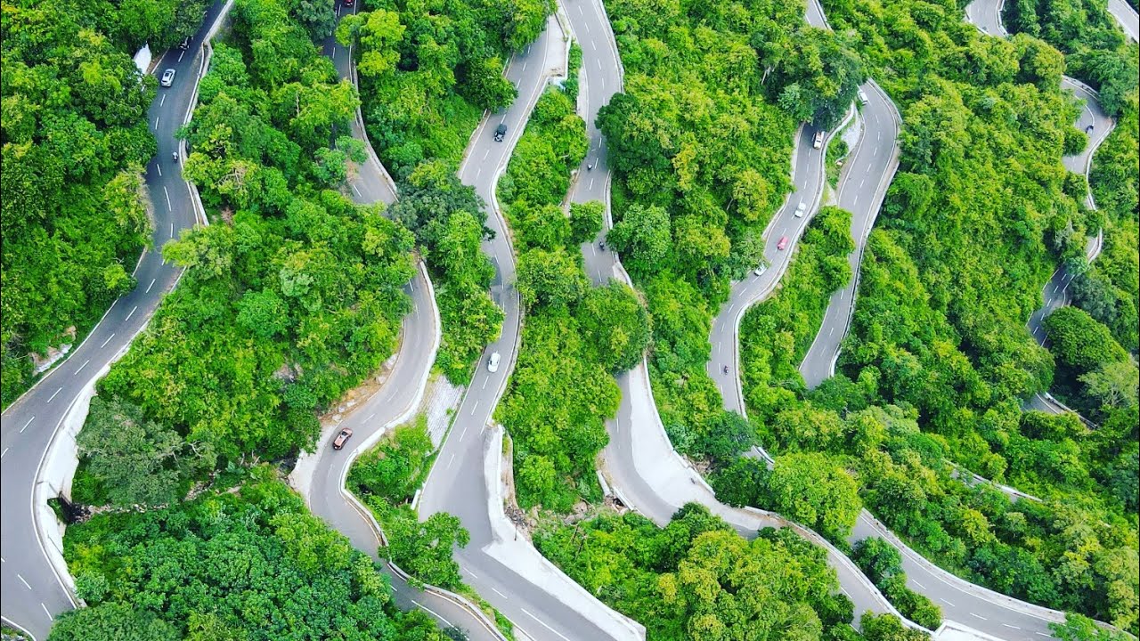 A Road trip on Yercaud Ghat Road , Tamilnadu Tourism - An Aerial Shot