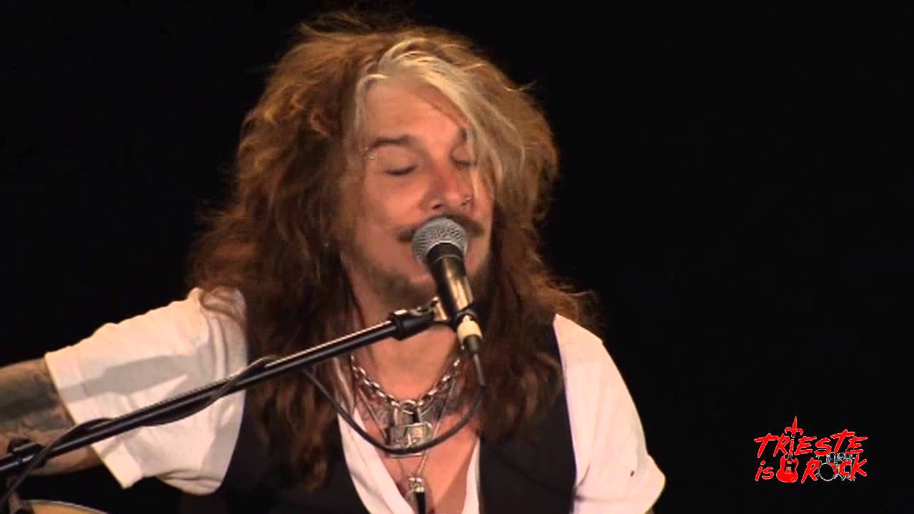 John Corabi 