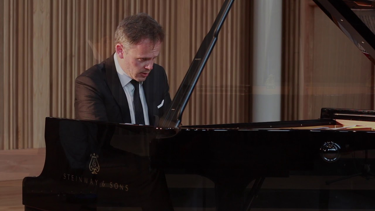 Bedřich Smetana: Macbeth and the Witches - Ashley Wass