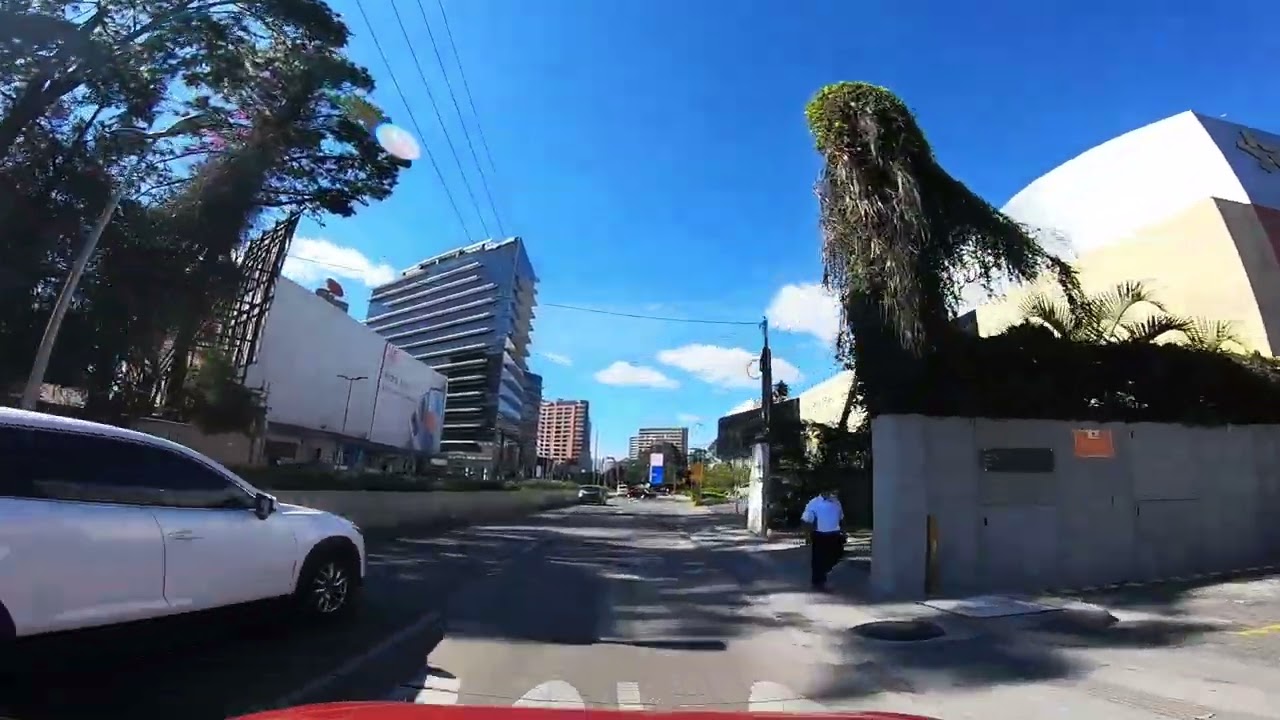 Conduciendo por la ciudad de Guatemala DIAGONAL 6, ZONA 10 2022