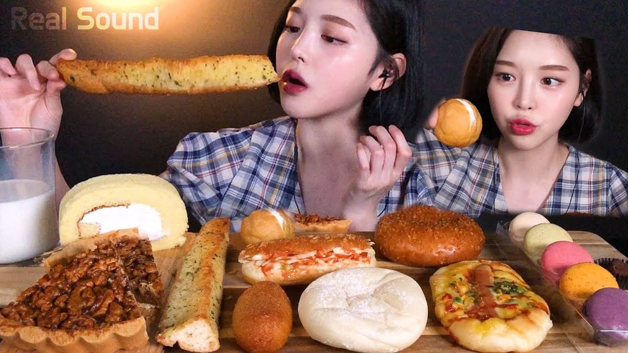 SUB)빵 먹방🍞 호두파이 크림치즈빵 마카롱 피자빵 샐러드빵 찹쌀도넛 고로케 등 디저트 종류별로 리얼사운드 bread mukbang  Brot bánh mì хлеб pão パン