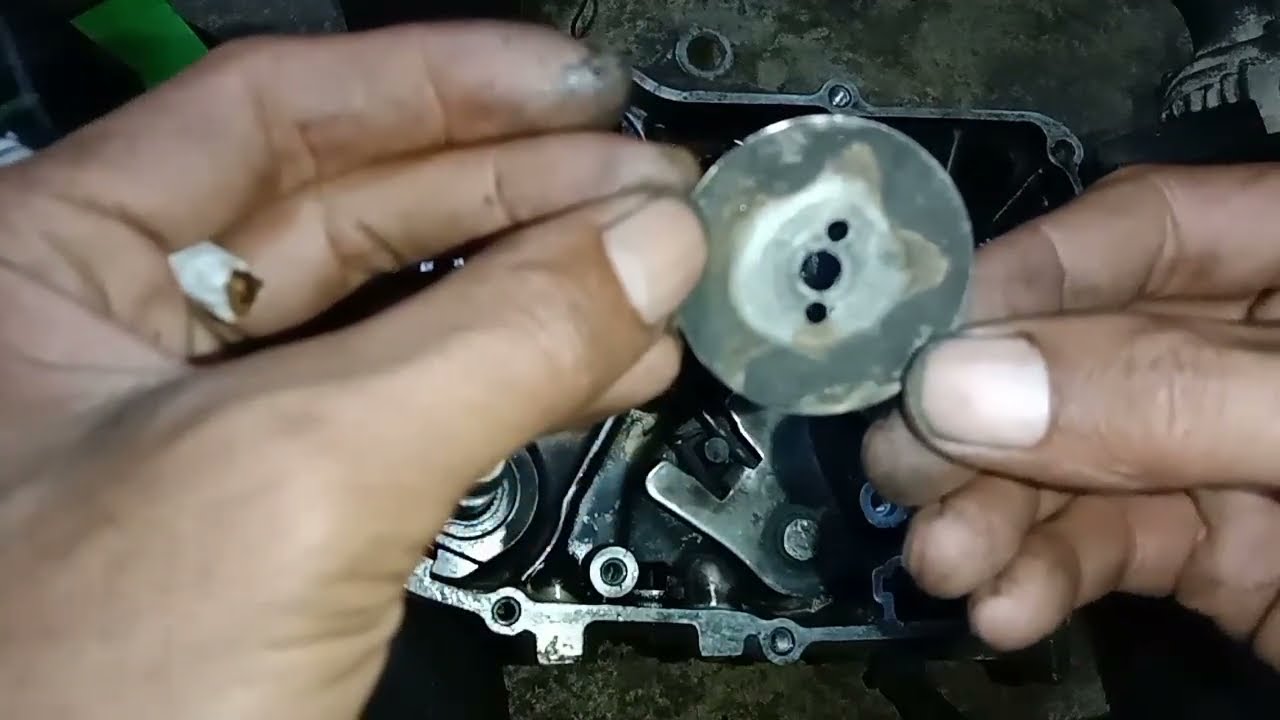 cara pasang gigi bintang dan kampas koplingHonda win(@wahyu motor)