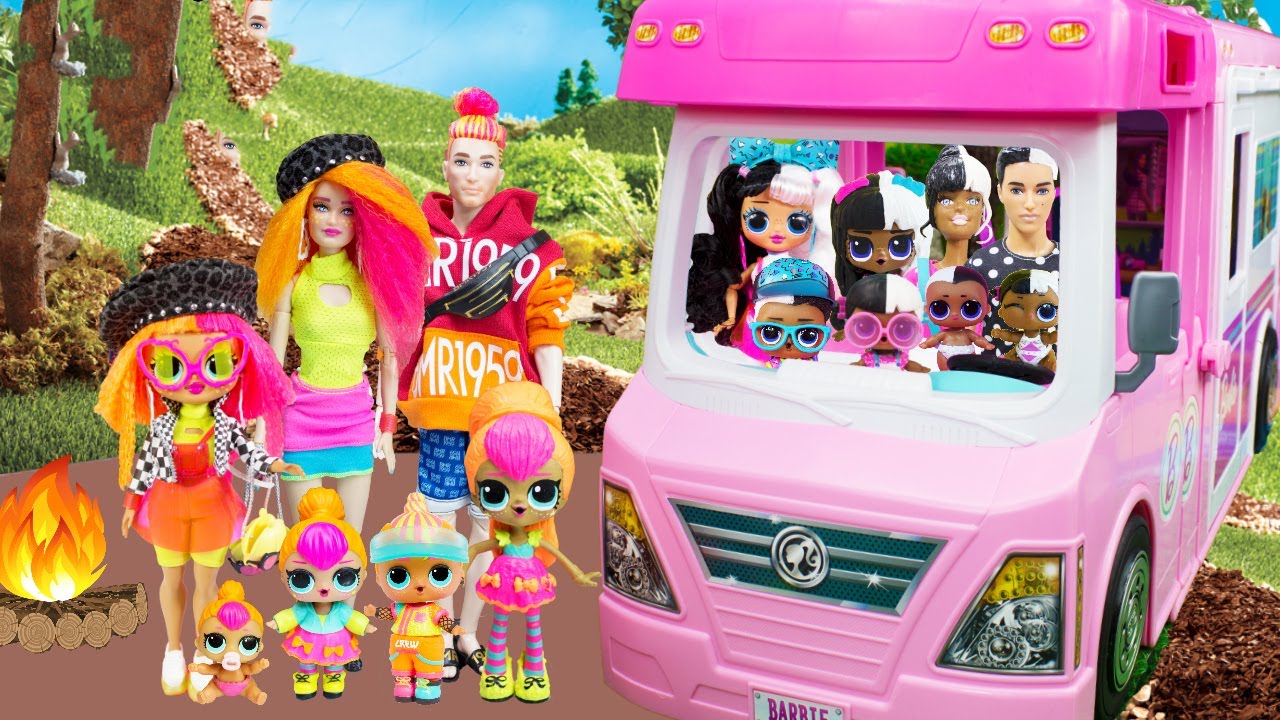 That One Time The LOL Families Went Camping...Again - Next Door & Neon QT Families