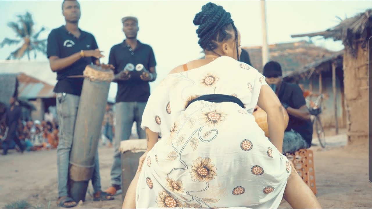 AT feat Nzori - Shilingi (Official Music Video)
