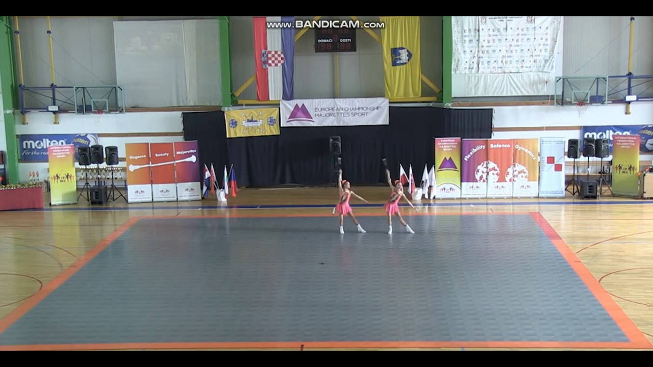 Iveta Jamnická & Klára Fabiánová AMA Opava: duo baton juniorky 2019