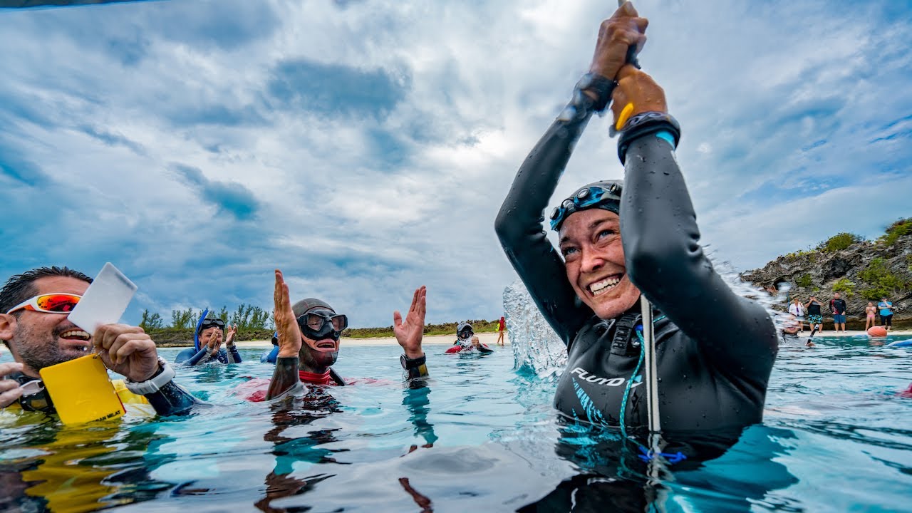 ALESSIA ZECCHINI 2017 WORLD RECORD 104m CWT Dive