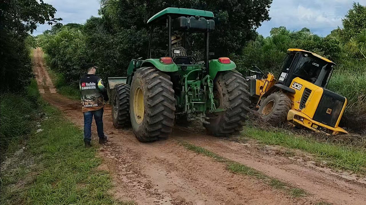 NEM SEMPRE DA CERTO! PÁ CARREGADEIRA JCB 426ZX ATOLOU NA SAÍDA D'ÁGUA