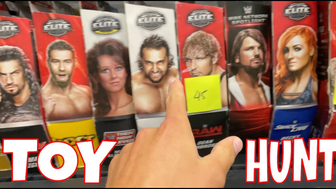 WWE TOY HUNT!!! FINDING RARE FIGURES!!! ToyCon ToyShow July 2023