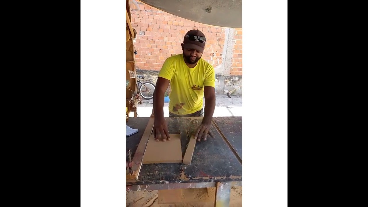 como fazer rack movel pra ,modulo fonte e toca cd .