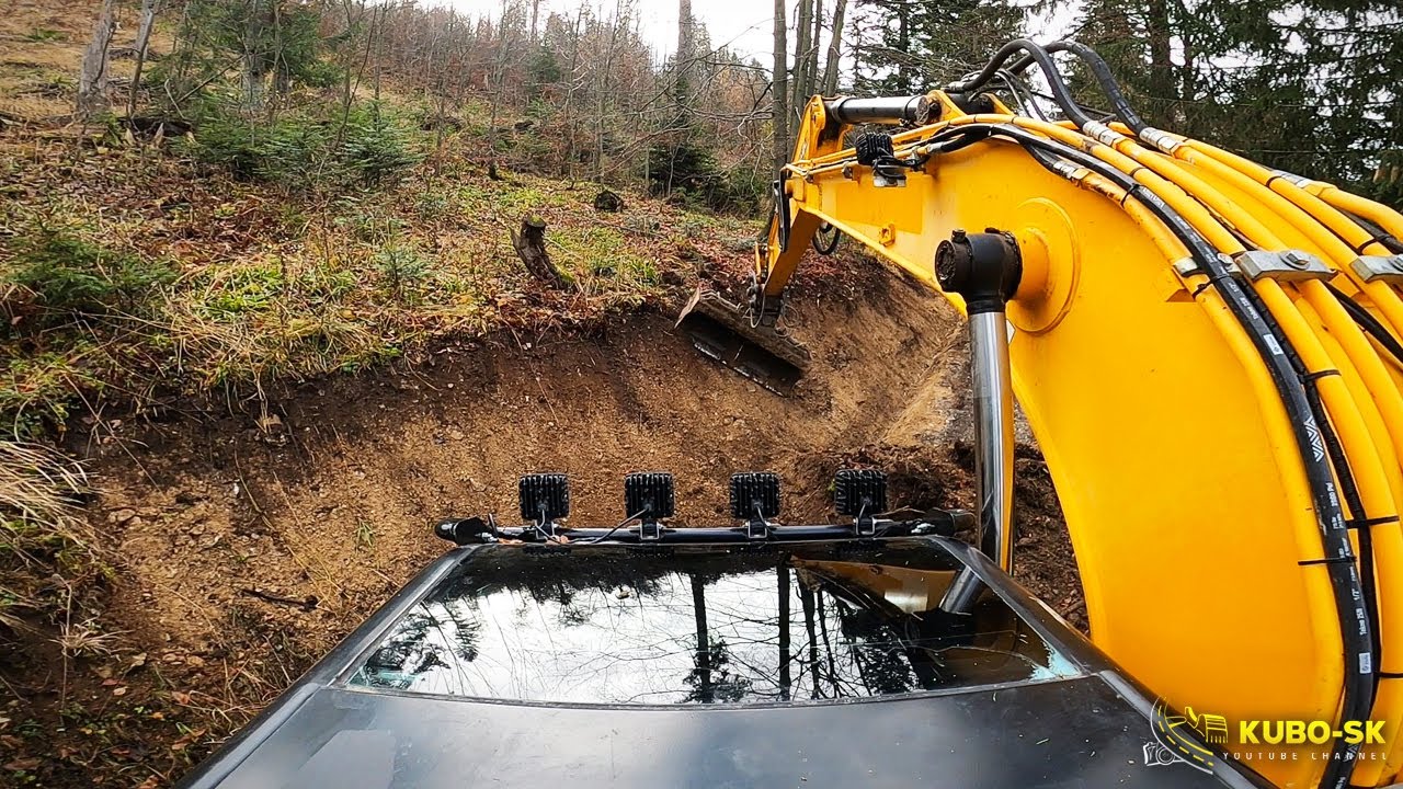 Čistenie lesnej cesty | JCB JC130LC crawler excavator | Forest road