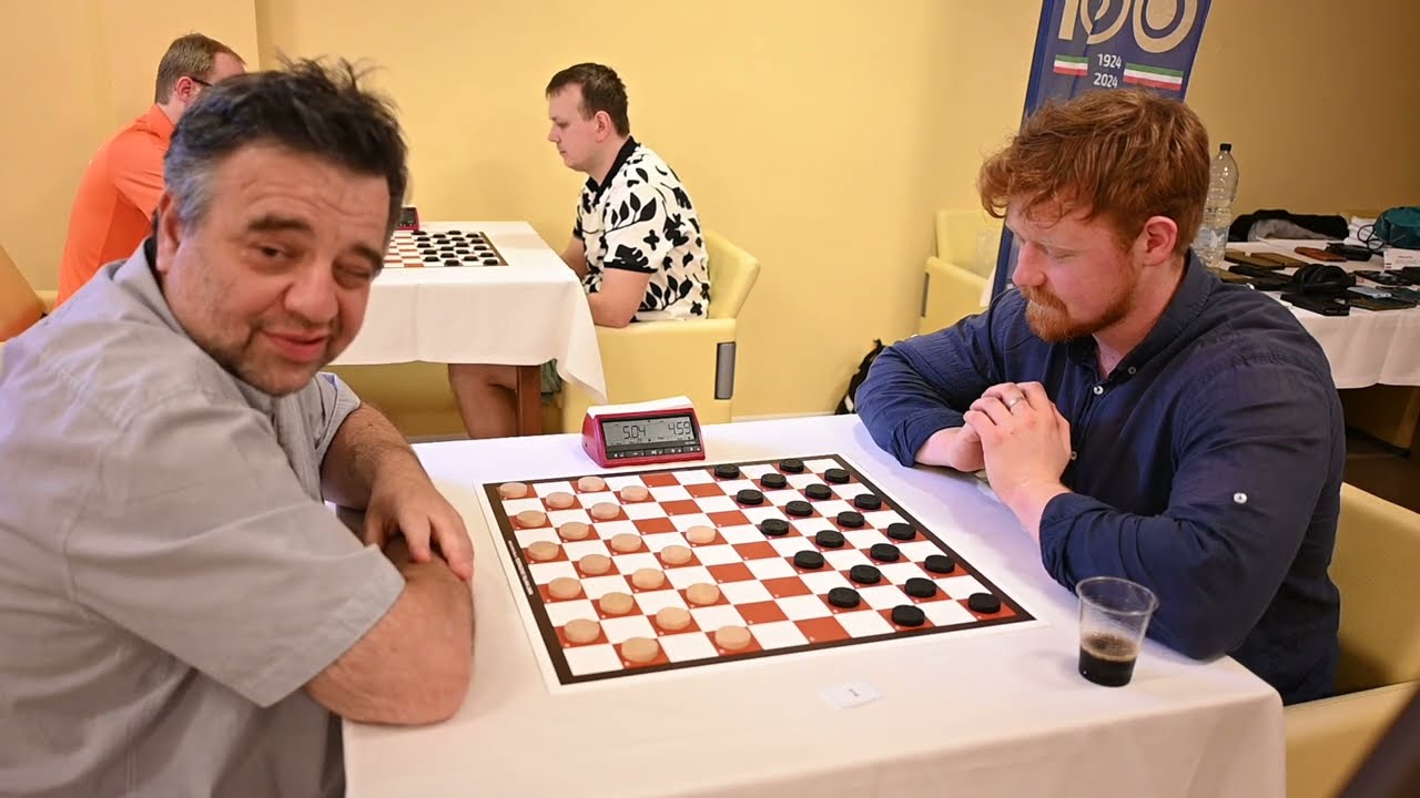 Iconic Draughts Matchup: Genius Groenendijk vs. Legendary Shvartsman