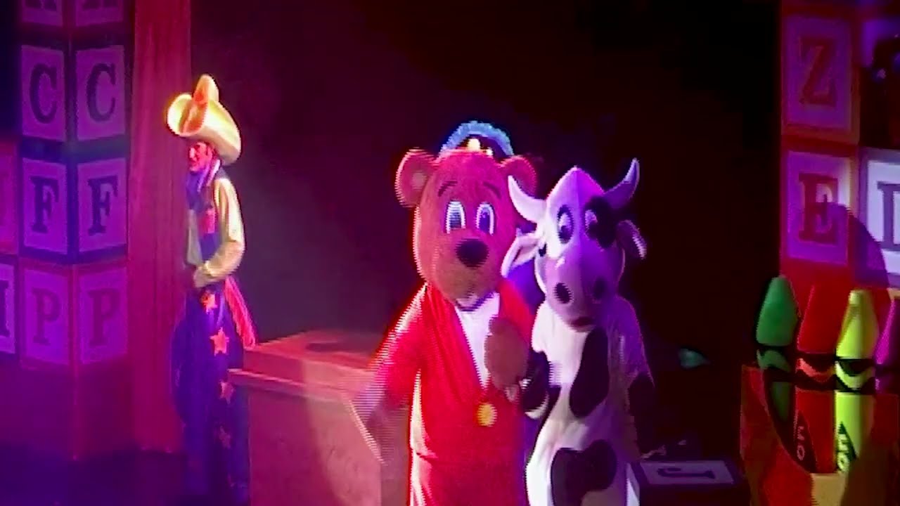 Billy's Magic Show- Part1- Butlins Skegness 2010