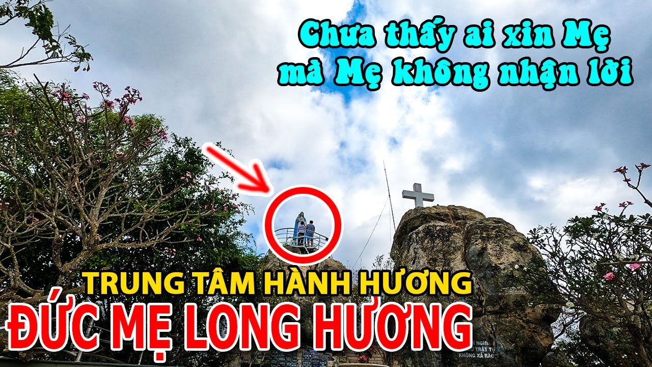 Leo 400 bậc thang để xin Đức Mẹ Long Hương ban cho thế giới được bình an