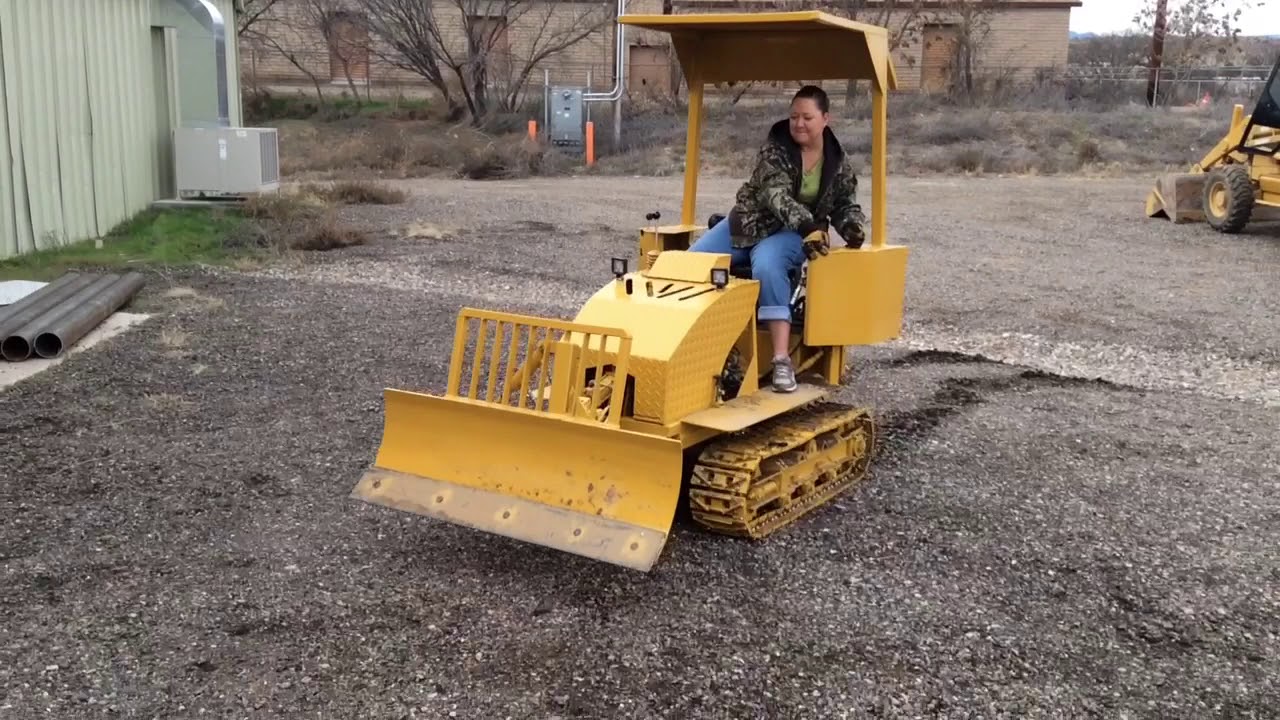 Homemade dozer.   Dozer on supersdperry