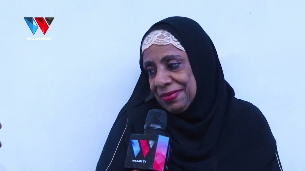 MAKEKE YA BIBI SHARIFA WA ZANZIBAR; ANAZUNGUKA NA WATALII, LAKINI HADAI MALIPO YOYOTE