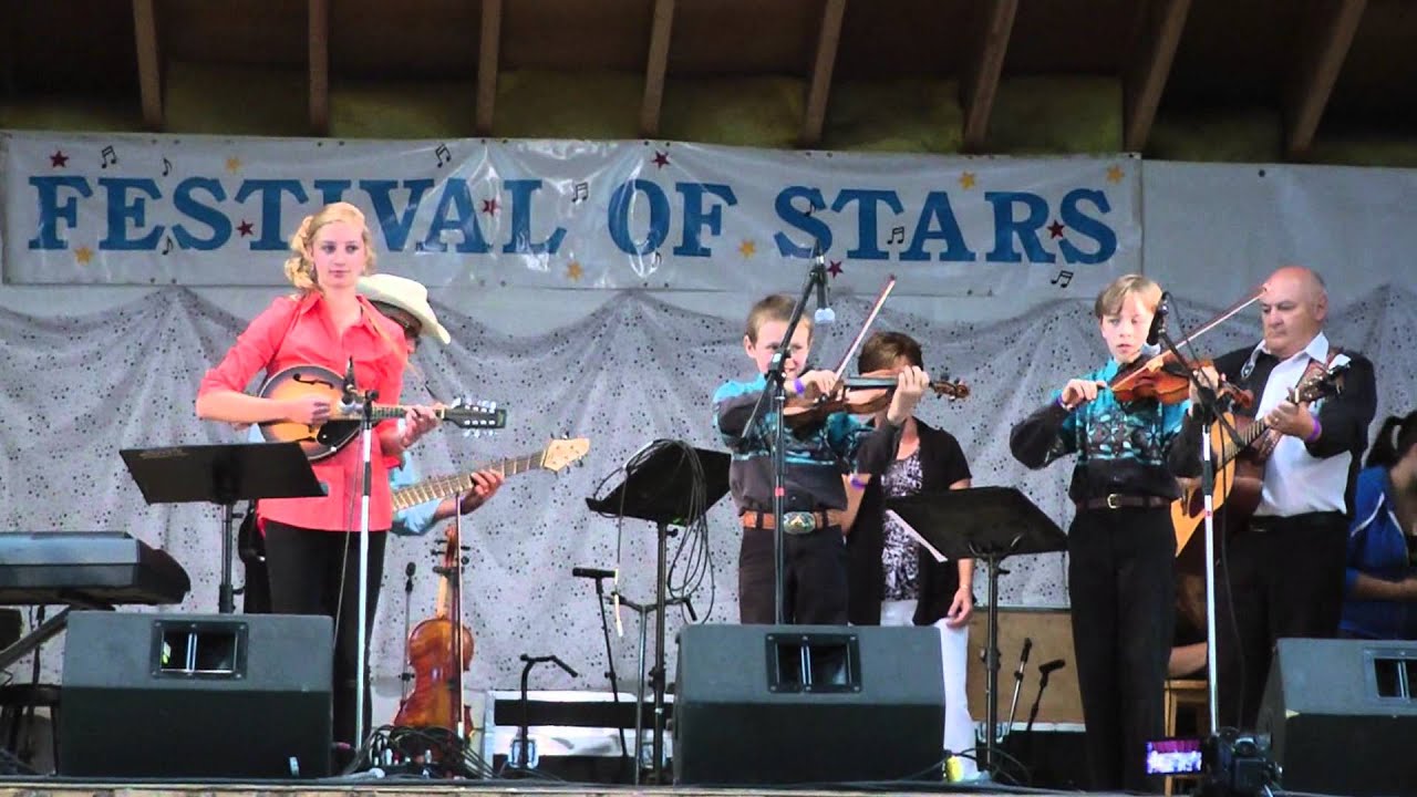 Susanna Heystek at Bashaw - Tennessee Waltz (with the Corry boys)