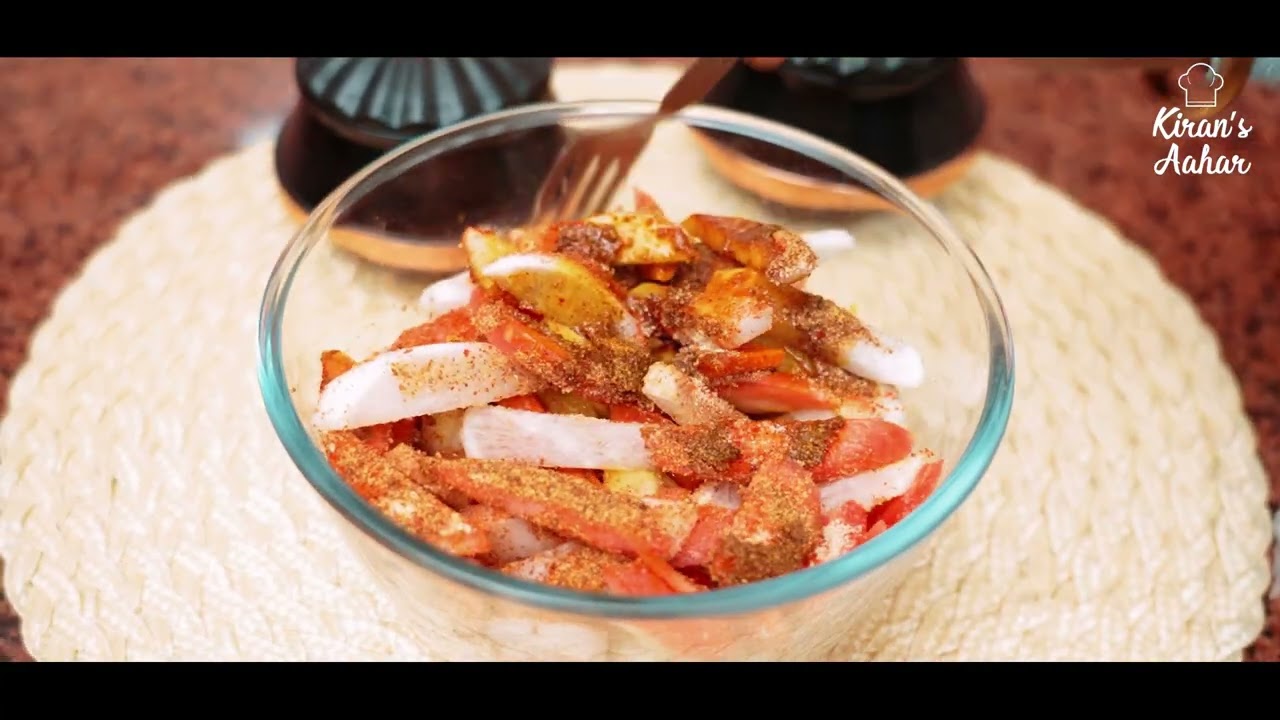 Gajar Mooli Achaar Recipe | Carrot Radish Pickle at Home | Instant Winter Pickle #kiransaahar