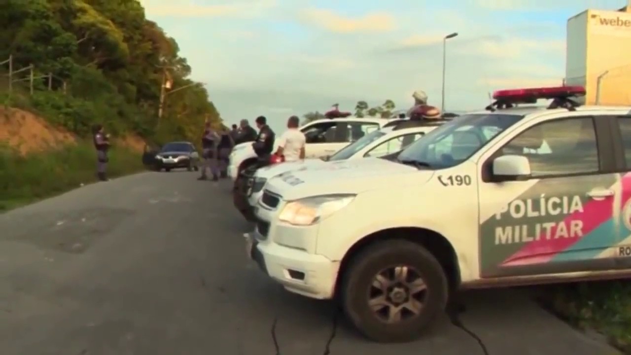 SHOCKING Brazil Prison Riots At Least 60 Dead   Gang Fight in Brazil