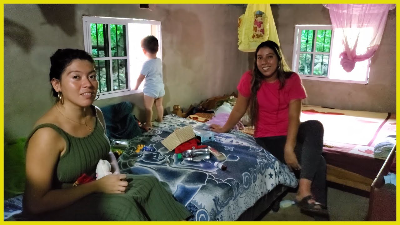 Así vive Johana con Darwin.